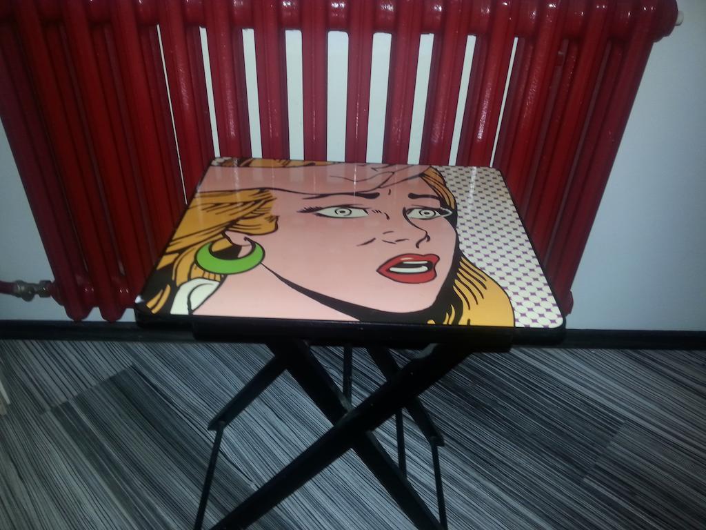 Pop Art Hostel Belgrád Szoba fotó
